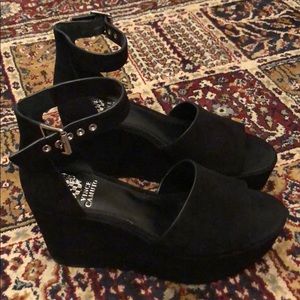 Vince Camuto Korista Black Seude Wedge Sandals